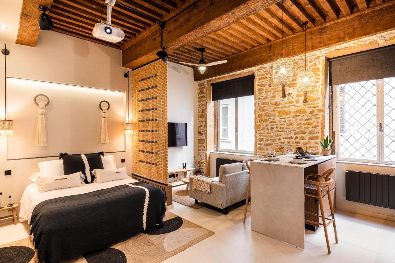 Host Inn Le Lumiere Spa & Cinema Lyon Buitenkant foto