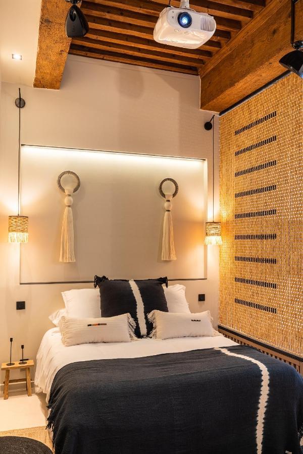 Host Inn Le Lumiere Spa & Cinema Lyon Buitenkant foto